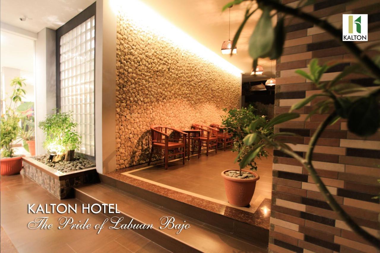 Kalton Hotel Labuan Bajo Esterno foto